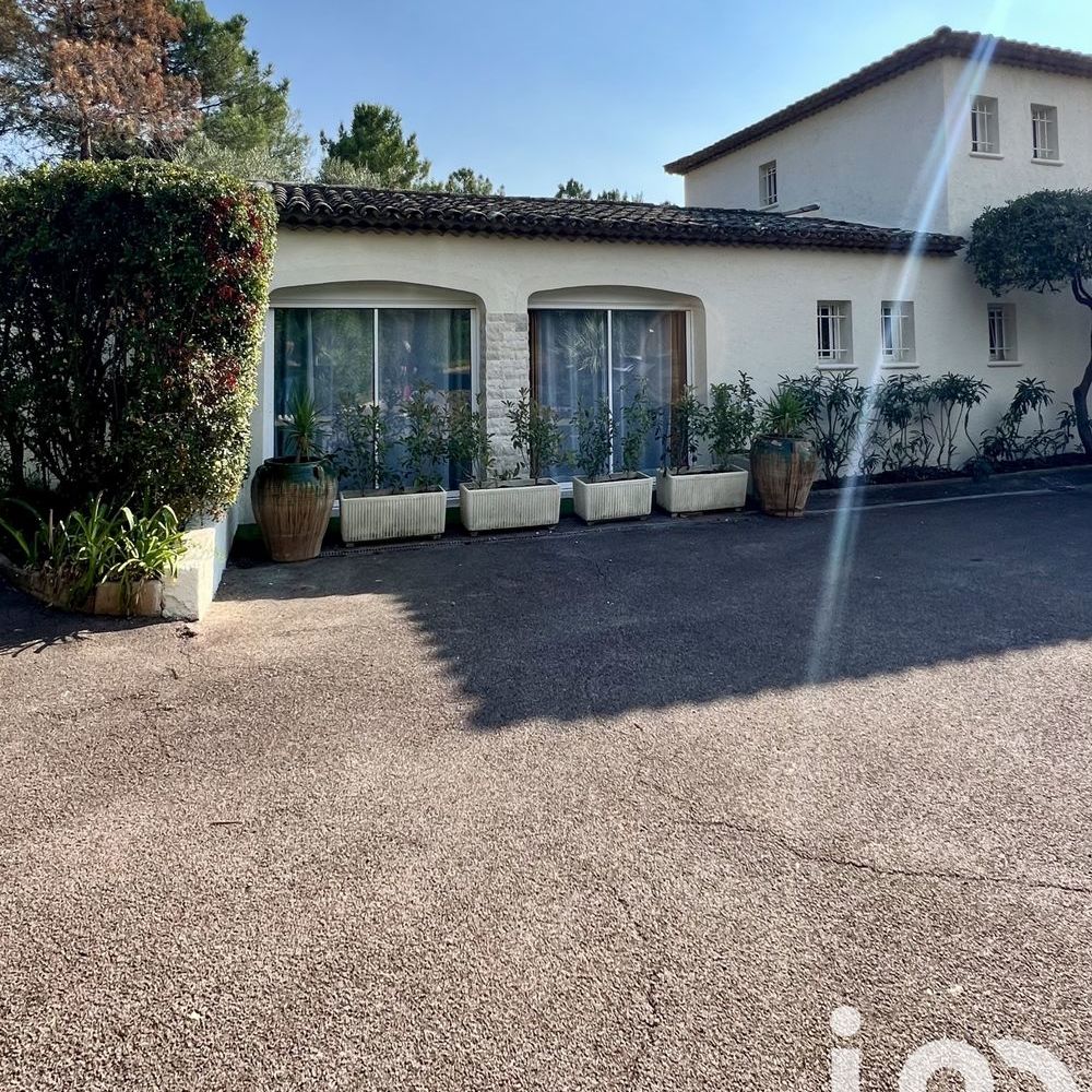� vendre  Maison Roquebrune-sur-Argens (83520)