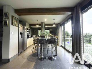  Villa � vendre 6 pi�ces 180 m�