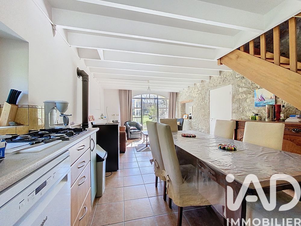 � vendre  Maison Pont-de-Barret (26160)