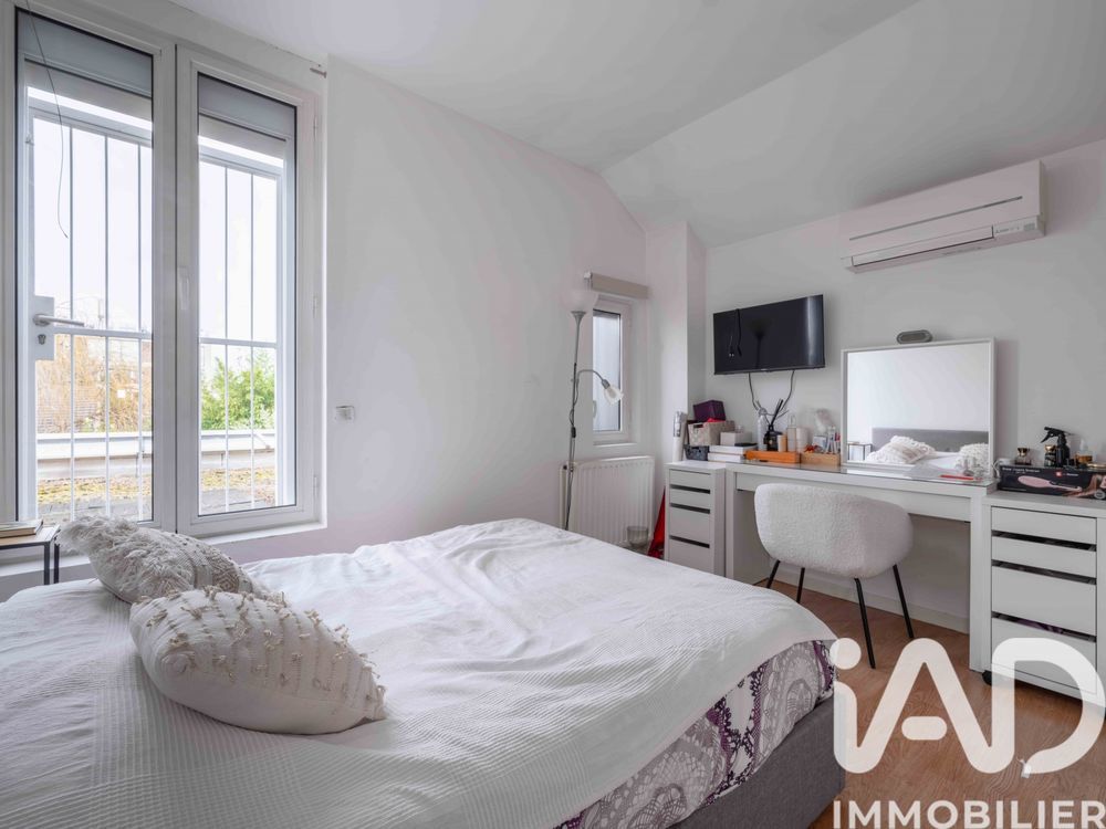 � vendre  Villa Colombes (92700)