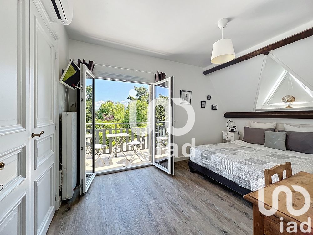 � vendre  Villa Lons-le-Saunier (39000)