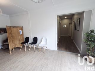  Immeuble � vendre 238 m�