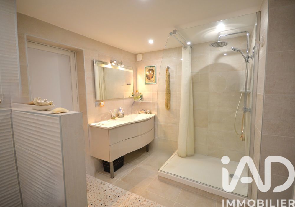 � vendre  Maison Corme-�cluse (17600)