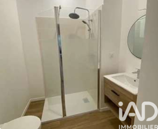  Immeuble � vendre 561 m�