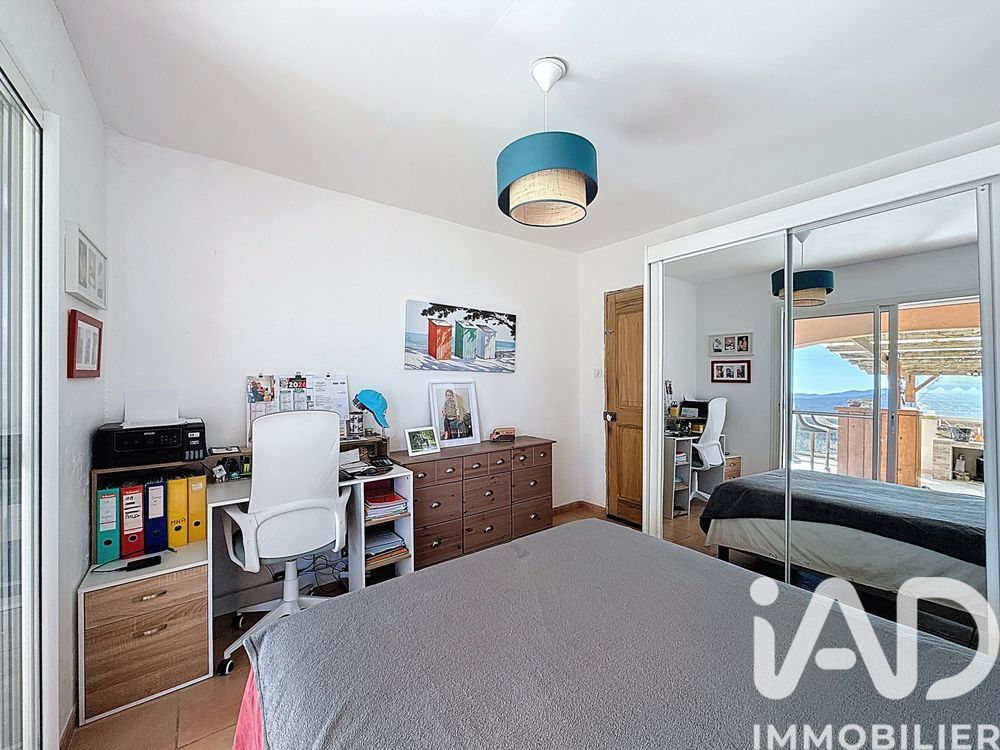 � vendre  Maison Besse-sur-Issole (83890)