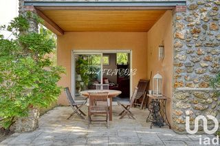  Maison � vendre 9 pi�ces 184 m�