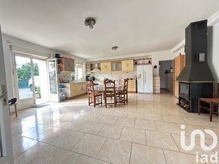  Maison � vendre 8 pi�ces 257 m�