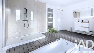  Maison � vendre 9 pi�ces 280 m�