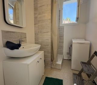  Immeuble � vendre 65 m�