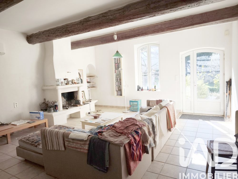 � vendre  Maison La Roque-Alric (84190)