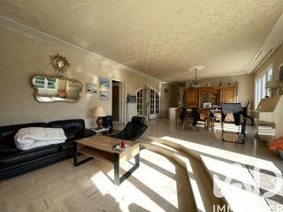  Maison � vendre 8 pi�ces 238 m�