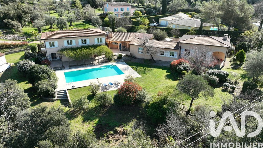 � vendre  Maison Roquefort-les-Pins (06330)