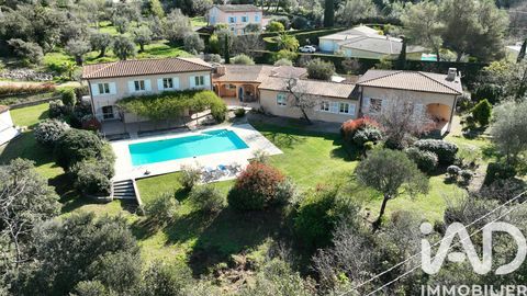   Vente Maison traditionnelle 16 pi�ces Maison - 15 + pi�ce(s) - 433 m�