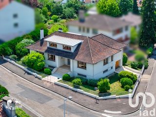  Maison � vendre 8 pi�ces 200 m�