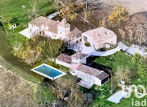   Vente Maison/villa 10 pi�ces Maison - 10 pi�ce(s) - 480 m�