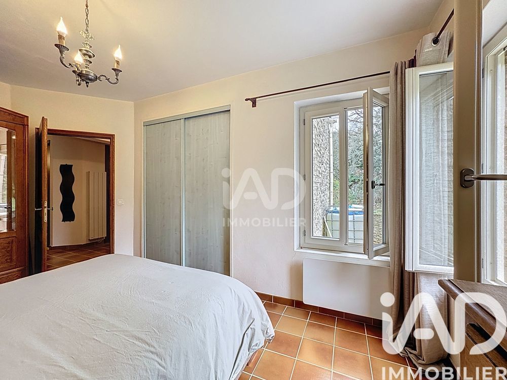 � vendre  Maison Gordes (84220)