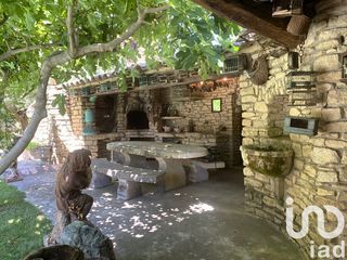  Maison � vendre 9 pi�ces 256 m�