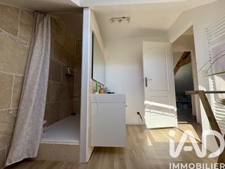  Maison � vendre 8 pi�ces 345 m�