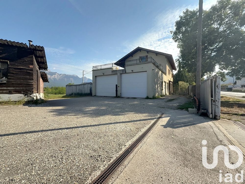 � vendre  Maison Gi�res (38610)