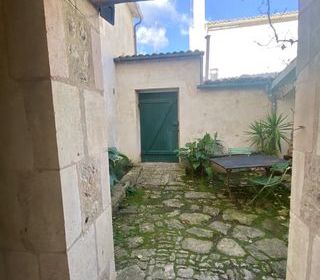  Maison � vendre 8 pi�ces 230 m�