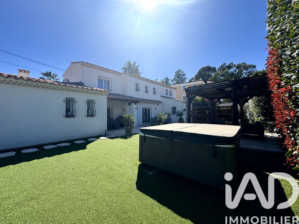 � vendre  Maison Antibes (06600)