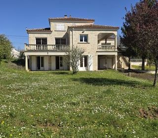  Maison � vendre 7 pi�ces 284 m�