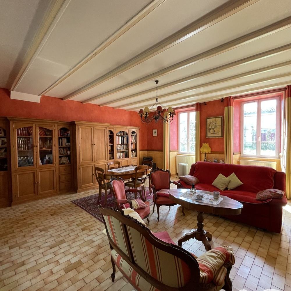 � vendre  Maison Lagarde-sur-le-N� (16300)