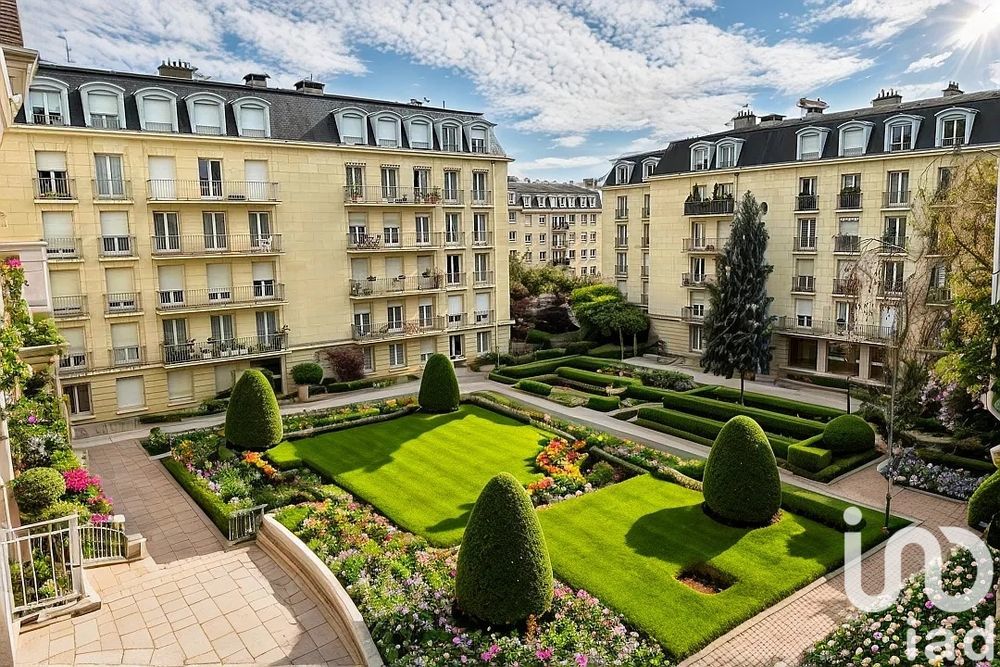 � vendre  Appartement Versailles (78000)