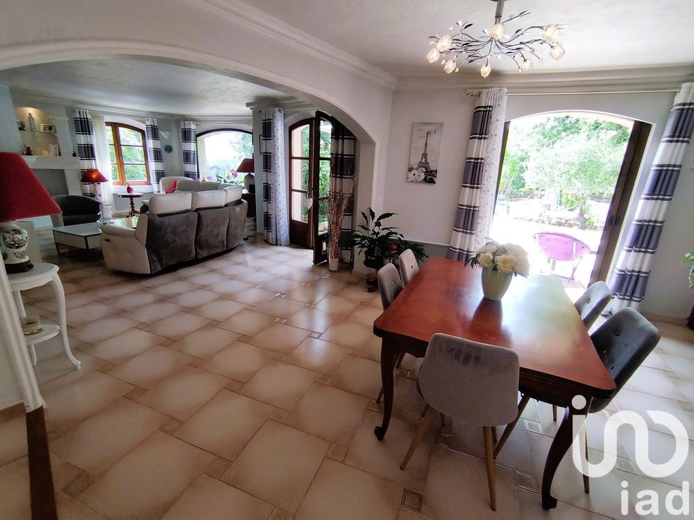 � vendre  Maison Saint-C�zaire-sur-Siagne (06530)