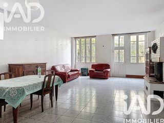  Maison � vendre 12 pi�ces 304 m�