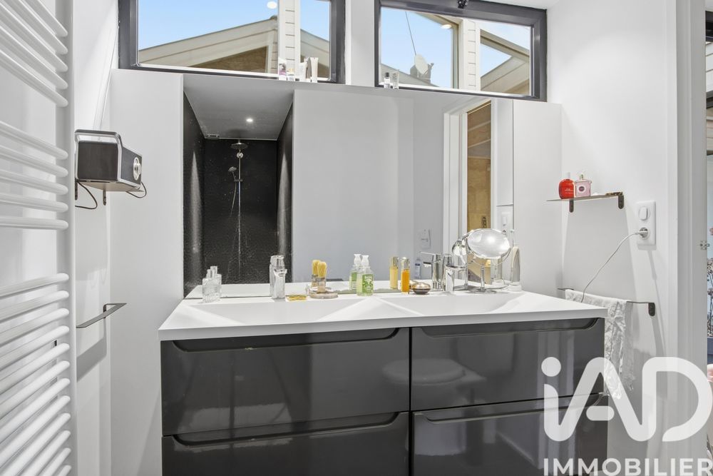 � vendre  Loft Bordeaux (33000)