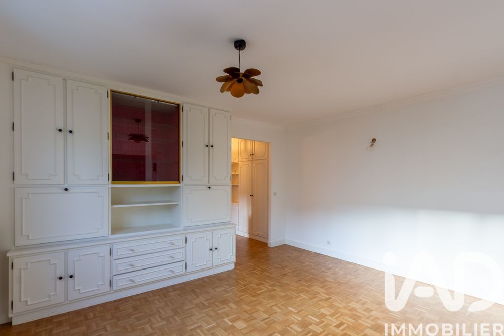 � vendre  Appartement Versailles (78000)