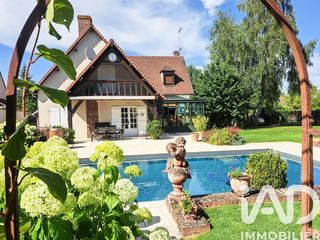  Maison � vendre 7 pi�ces 213 m�