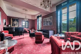  Propri�t�/ch�teau � vendre 15 + pi�ces 1230 m�