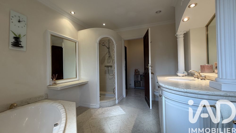 � vendre  Maison Auribeau-sur-Siagne (06810)