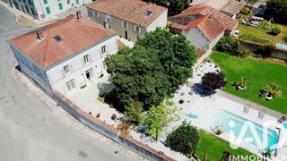  Villa � vendre 15 + pi�ces 431 m�