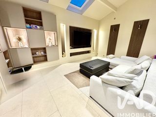  Maison � vendre 5 pi�ces 213 m�