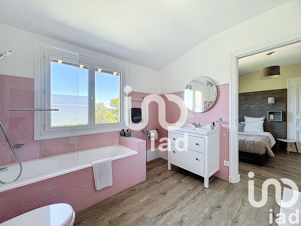 � vendre  Villa Lons-le-Saunier (39000)