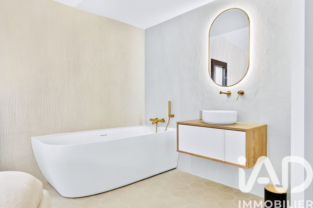 � vendre  Villa Mandelieu-la-Napoule (06210)