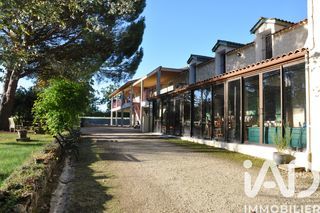  Maison � vendre 15 + pi�ces 499 m�