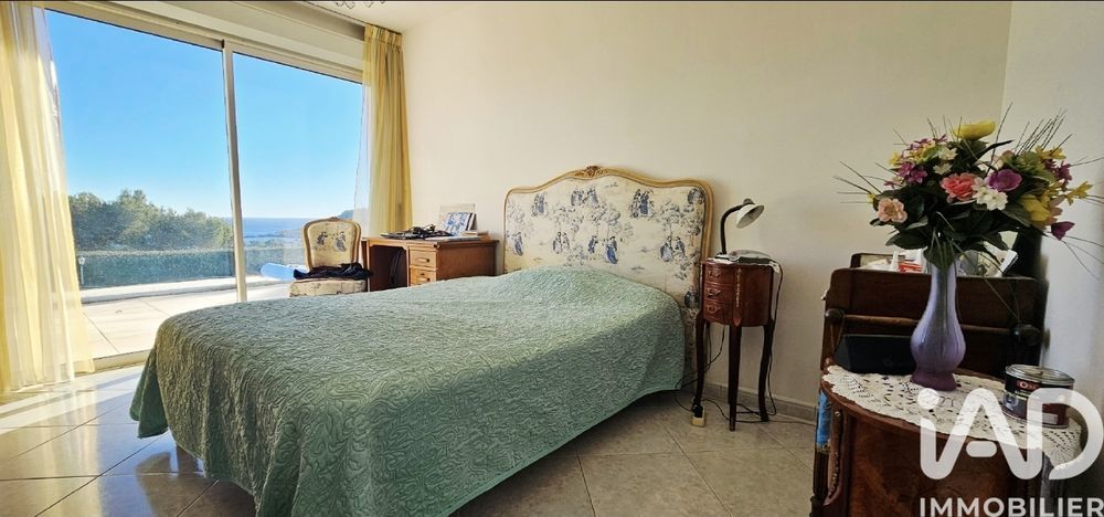 � vendre  Maison Agay (83530)