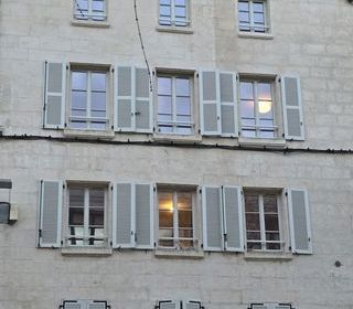  Immeuble � vendre 121 m�