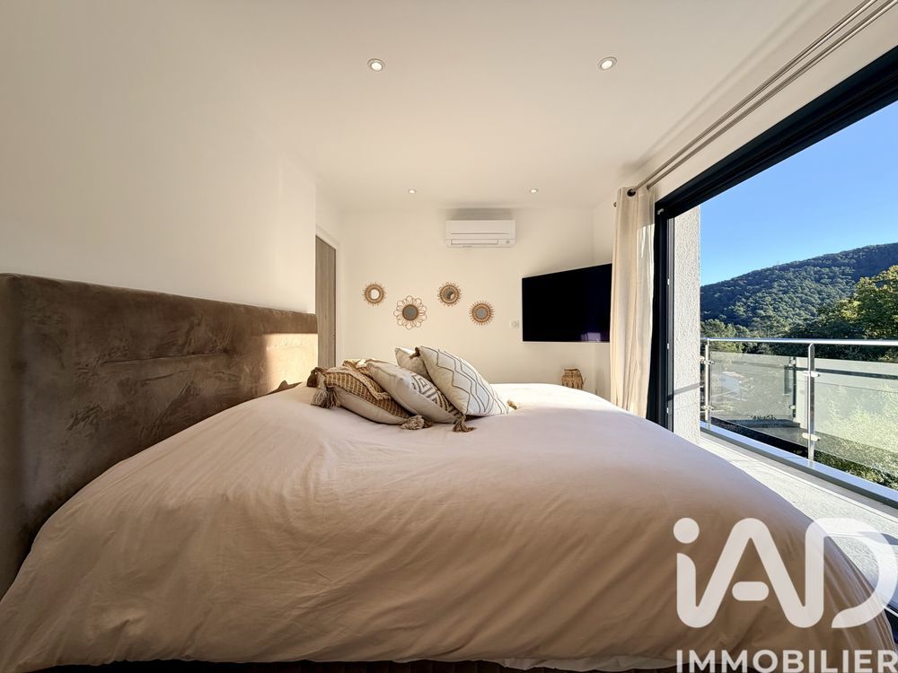 � vendre  Villa Solli�s-Toucas (83210)