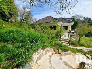  Maison � vendre 10 pi�ces 275 m�