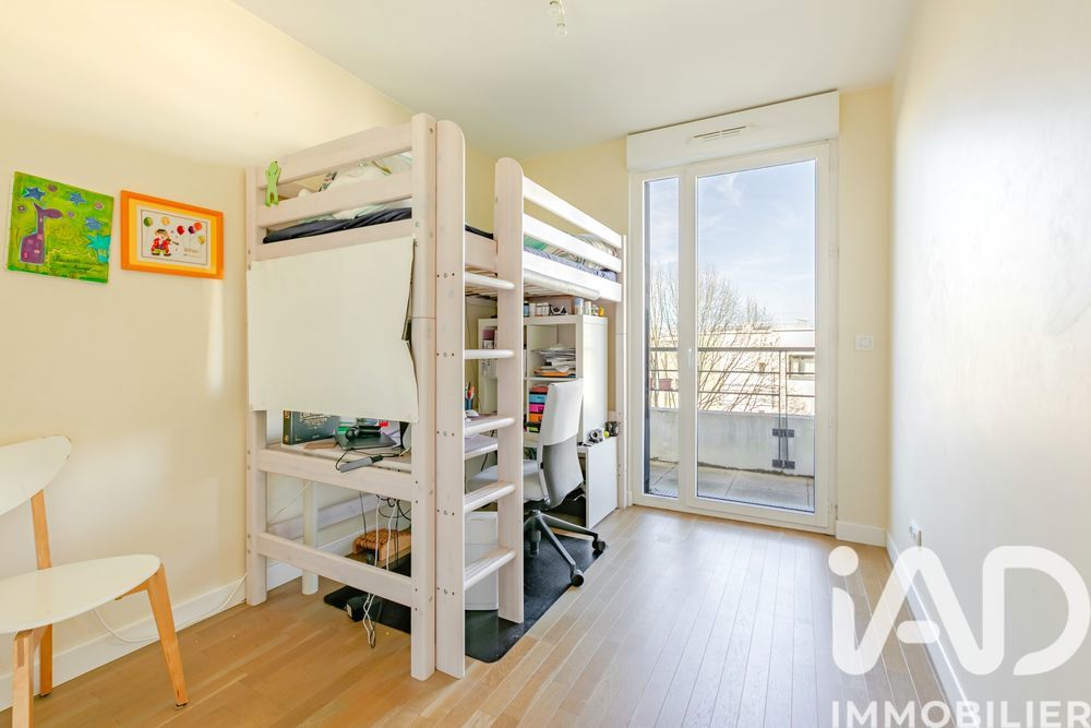 � vendre  Appartement Issy-les-Moulineaux (92130)