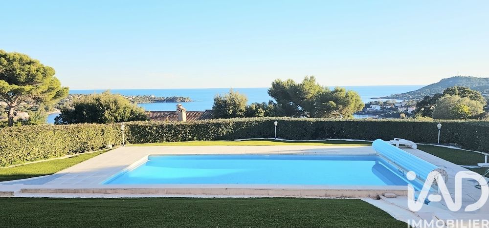 � vendre  Maison Agay (83530)