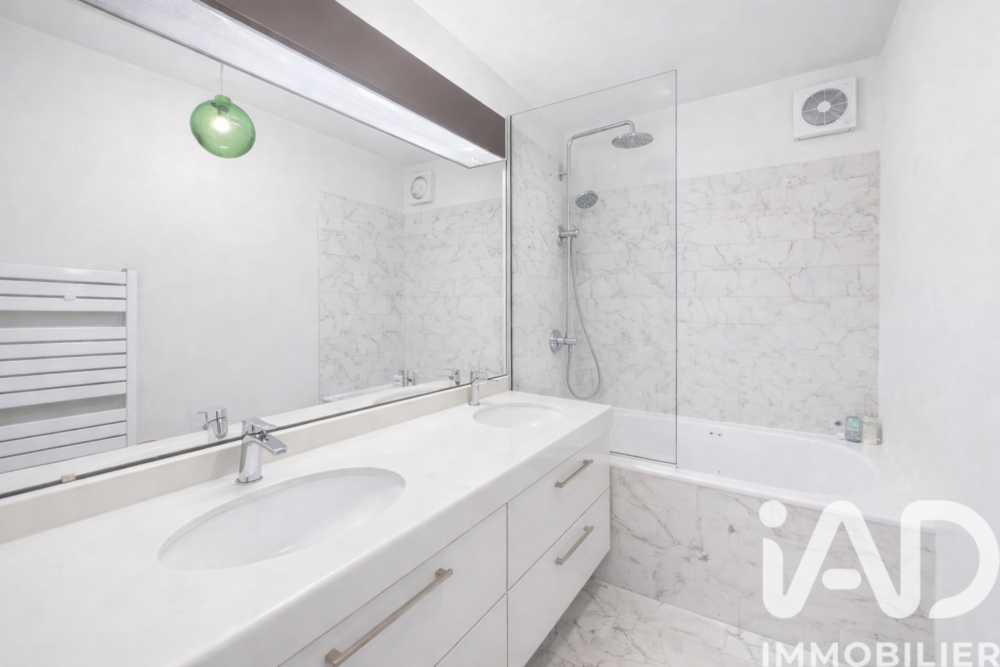 � vendre  Appartement Courbevoie (92400)