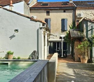  Maison � vendre 8 pi�ces 198 m�