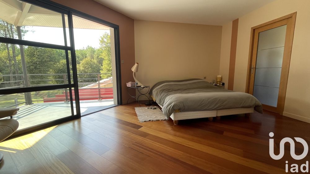 � vendre  Villa Parentis-en-Born (40160)