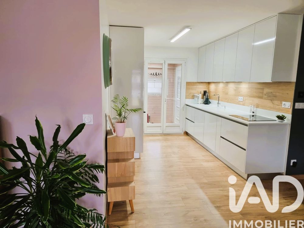 � vendre  Maison Gex (01170)